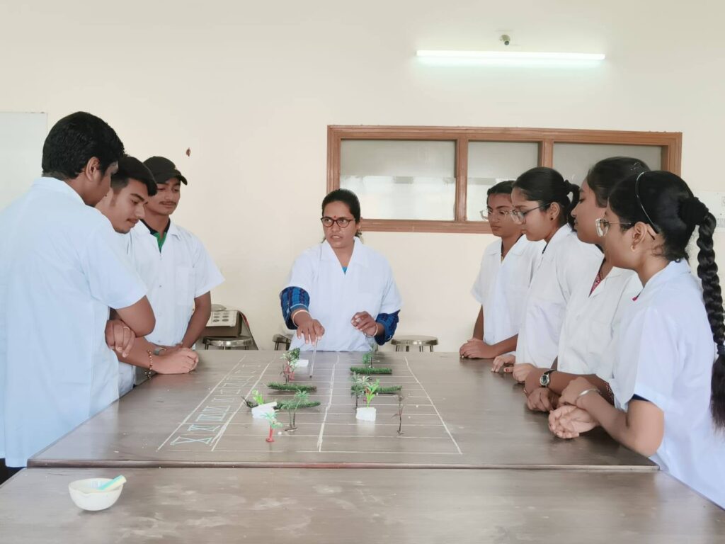 544910266_1883357739062877_2681265667182292689_n